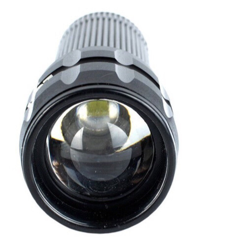 Mini Lanterna Tática LED com Zoom Ajustavel 1x a 2000x