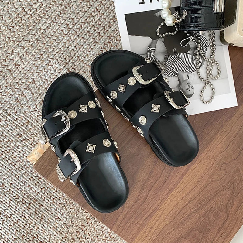 Sandália Feminina Vitoria-  Modelo Birken com Detalhes